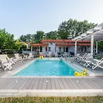 Valti Apartment